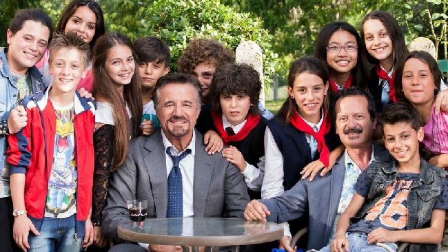 La scuola più bella del mondo trama, cast e curiosità del film su Canale 5