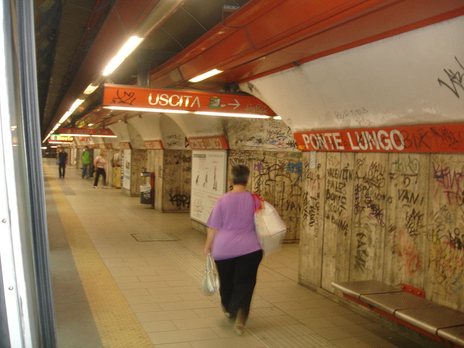 Metro Roma