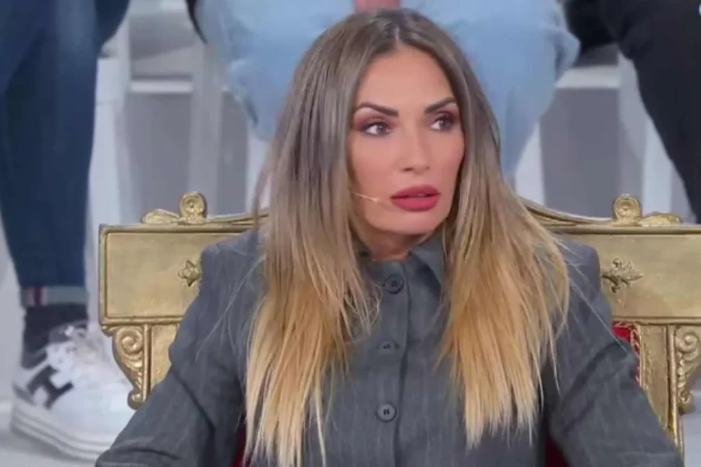 Uomini e Donne anticipazioni settimana dal 29 al 2 febbraio: shock per Ida! La dama lascia lo studio